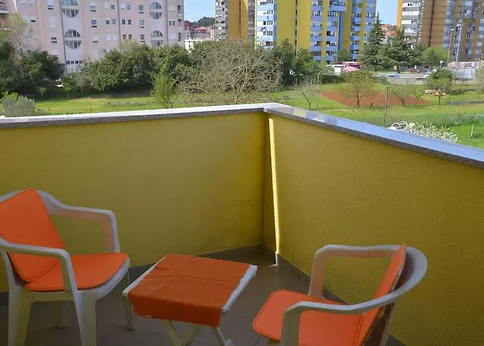 דירה Ana - Calm, Free Parking, Close To Center *