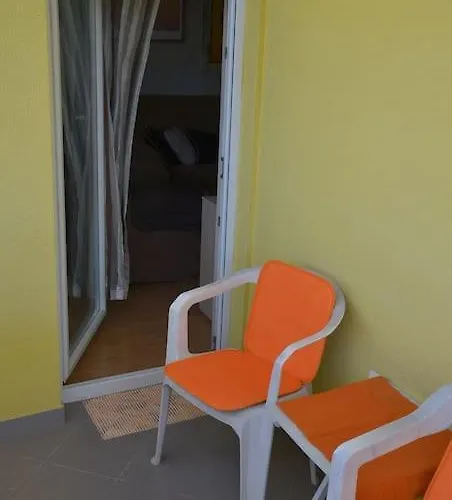 Ana - Calm, Free Parking, Close To Center פולה